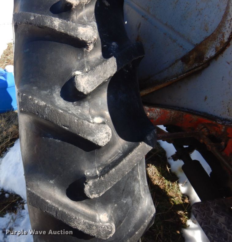 image for item KU9691 Ford  tractor