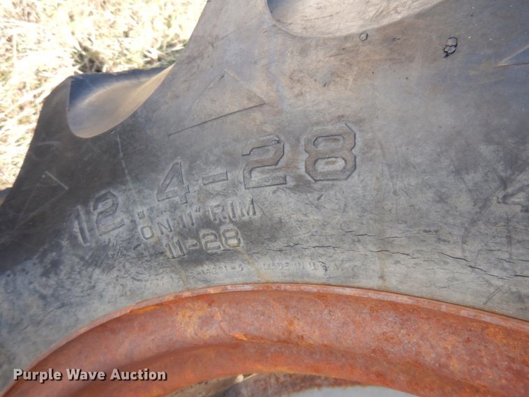 image for item KU9691 Ford  tractor