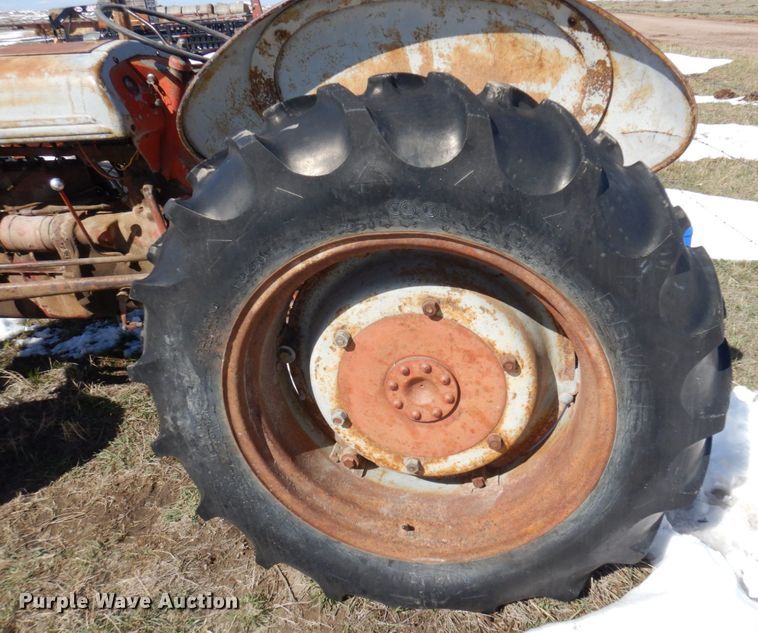 image for item KU9691 Ford  tractor