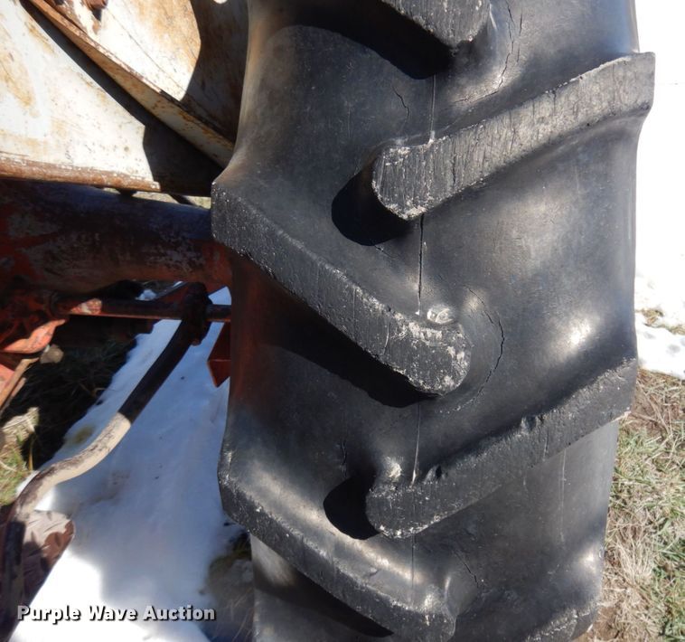 image for item KU9691 Ford  tractor