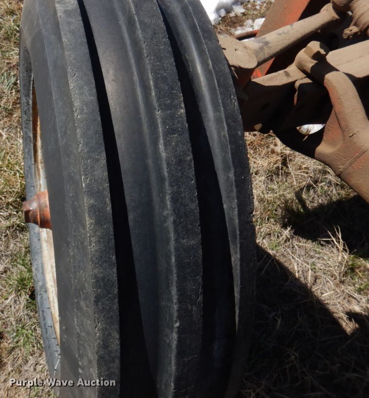 image for item KU9691 Ford  tractor