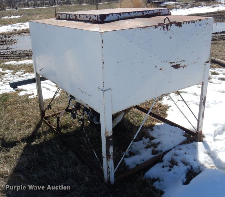 image for item KU9708 Welker  range cube feeder