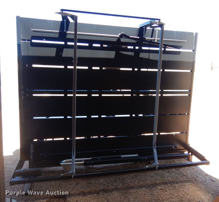 image for item KU9718 2017 Hoelscher 1000  bale accumulator