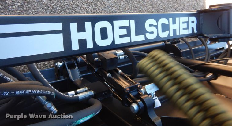 image for item KU9718 2017 Hoelscher 1000  bale accumulator