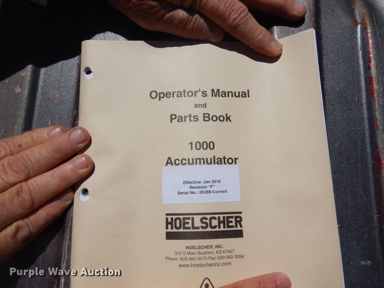 image for item KU9718 2017 Hoelscher 1000  bale accumulator