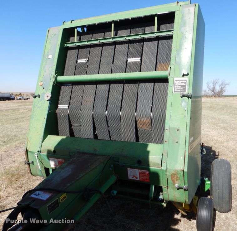 image for item LJ9914 John Deere 530  round baler