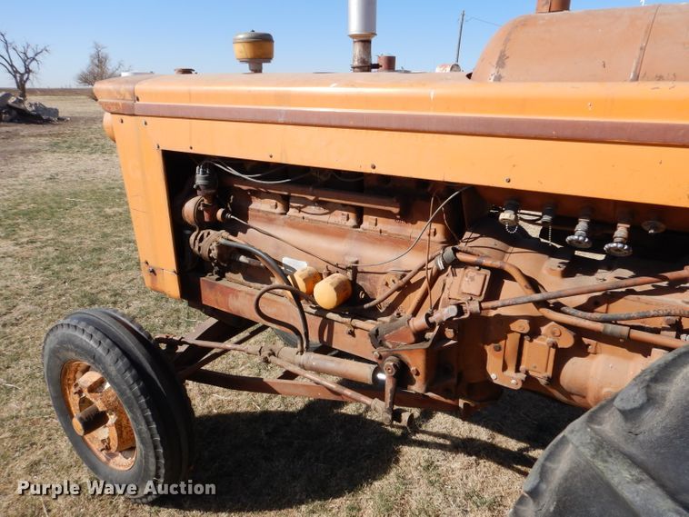 image for item LJ9937 1962 Minneapolis Moline G VI  tractor