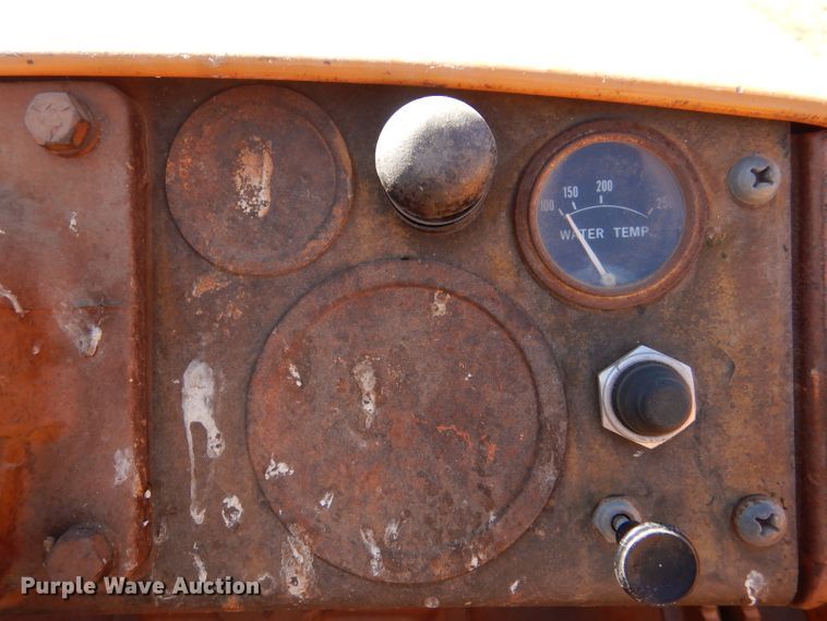 image for item LJ9937 1962 Minneapolis Moline G VI  tractor