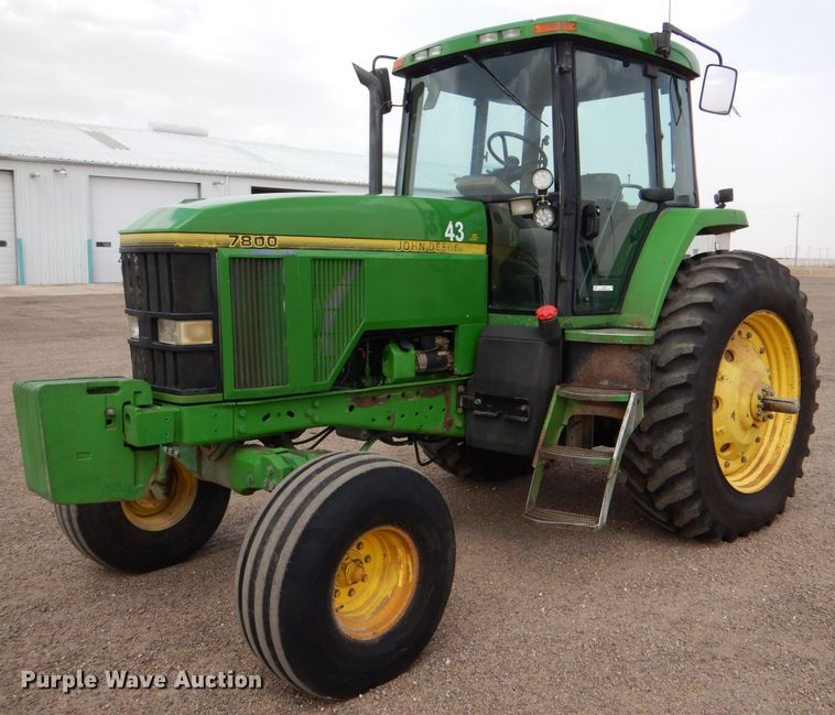 image for item LJ9944 1993 John Deere 7800  tractor