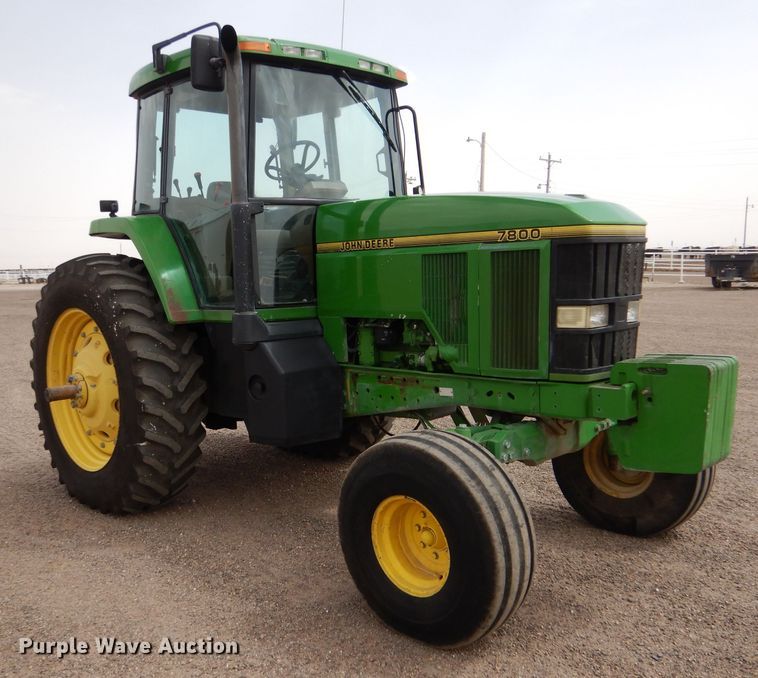 image for item LJ9944 1993 John Deere 7800  tractor