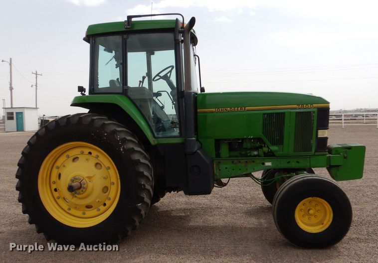 image for item LJ9944 1993 John Deere 7800  tractor