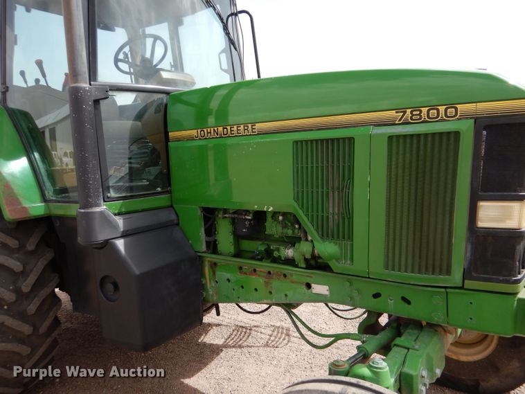 image for item LJ9944 1993 John Deere 7800  tractor