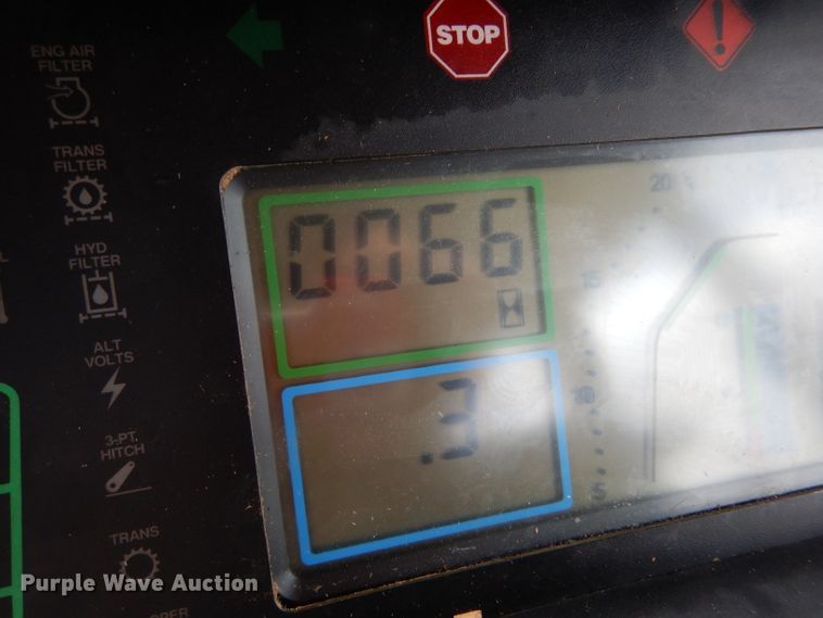 image for item LJ9944 1993 John Deere 7800  tractor