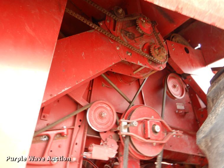 image for item LS9115 1987 Case IH 1660 Axial-Flow combine