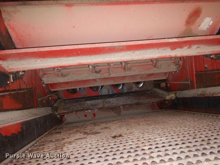 image for item LS9115 1987 Case IH 1660 Axial-Flow combine