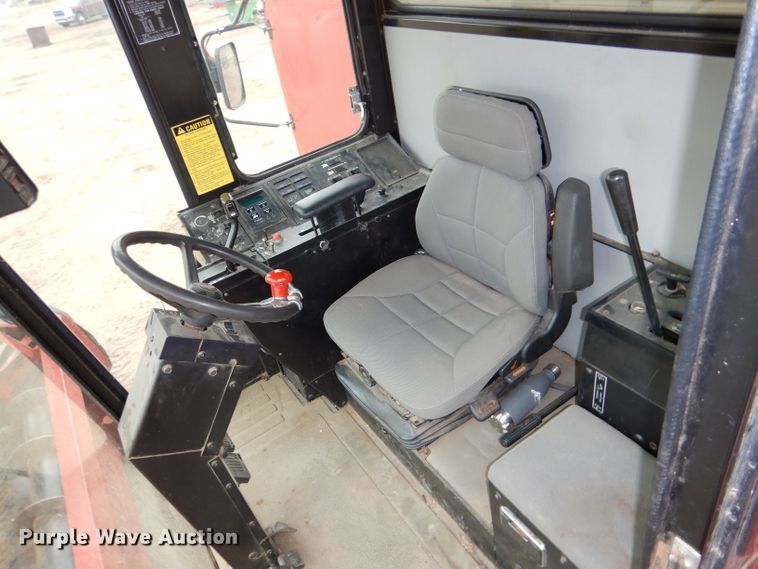 image for item LS9115 1987 Case IH 1660 Axial-Flow combine