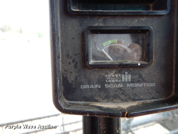 image for item LS9115 1987 Case IH 1660 Axial-Flow combine