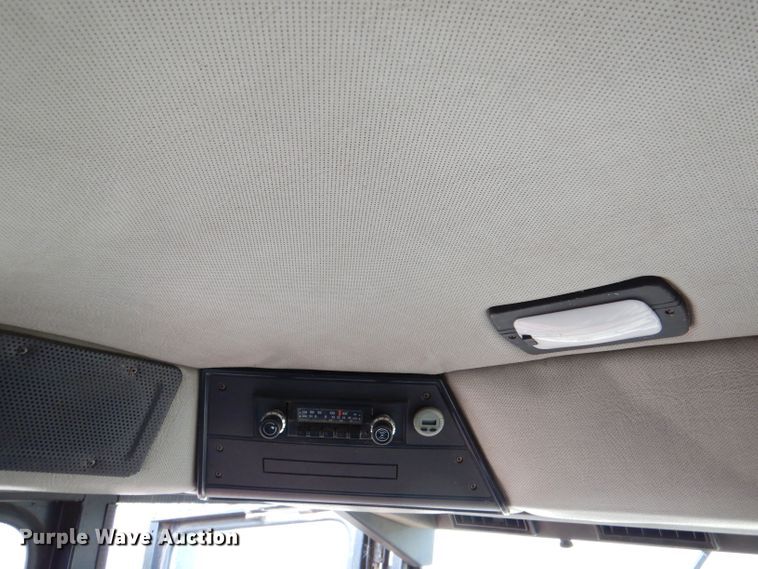 image for item LS9115 1987 Case IH 1660 Axial-Flow combine