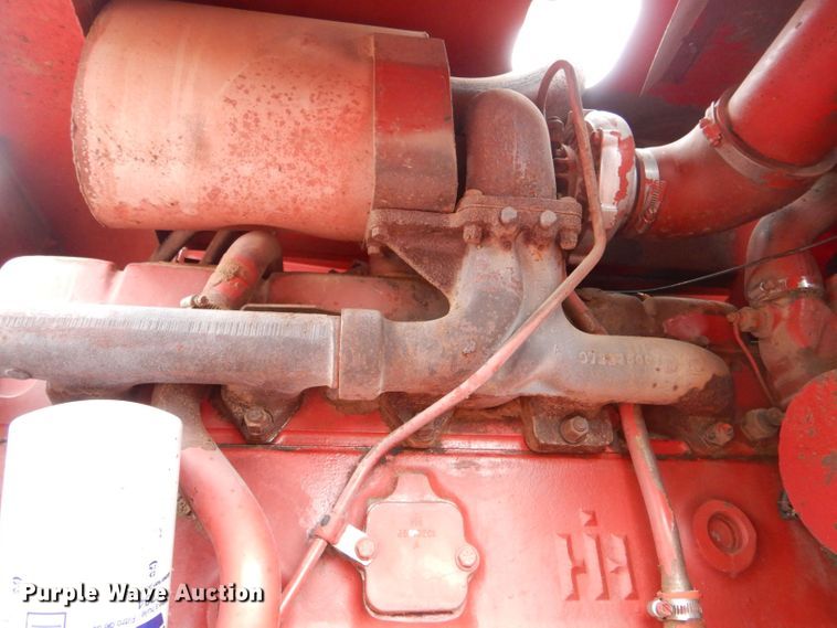 image for item LS9115 1987 Case IH 1660 Axial-Flow combine