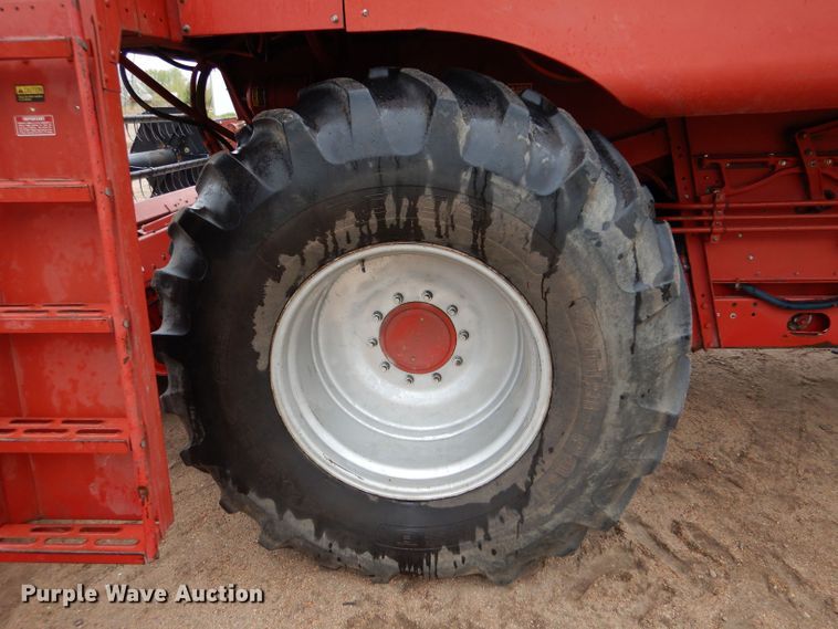 image for item LS9115 1987 Case IH 1660 Axial-Flow combine