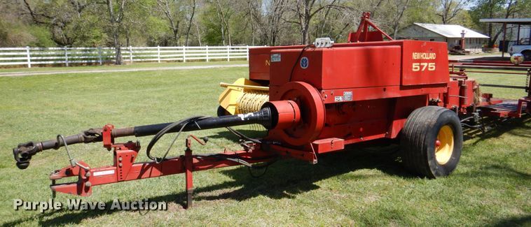 image for item MK9557 1998 New Holland 575  small square baler