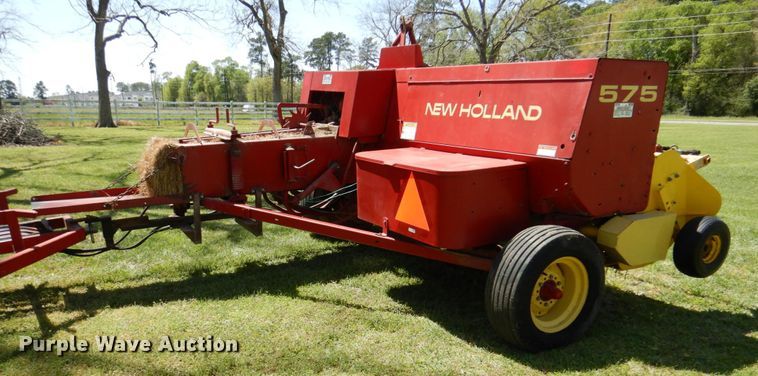 image for item MK9557 1998 New Holland 575  small square baler