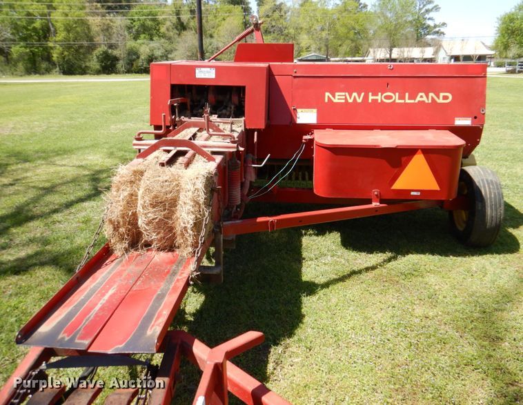 image for item MK9557 1998 New Holland 575  small square baler