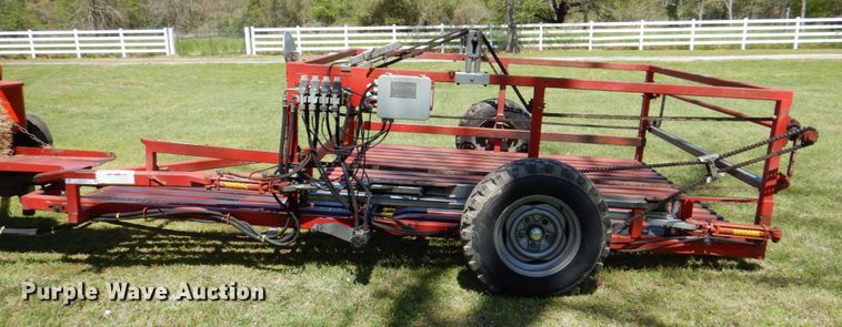 image for item MK9558 Steffen Systems 850N  bale accumulator