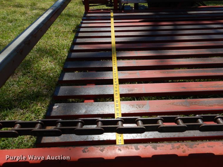 image for item MK9558 Steffen Systems 850N  bale accumulator