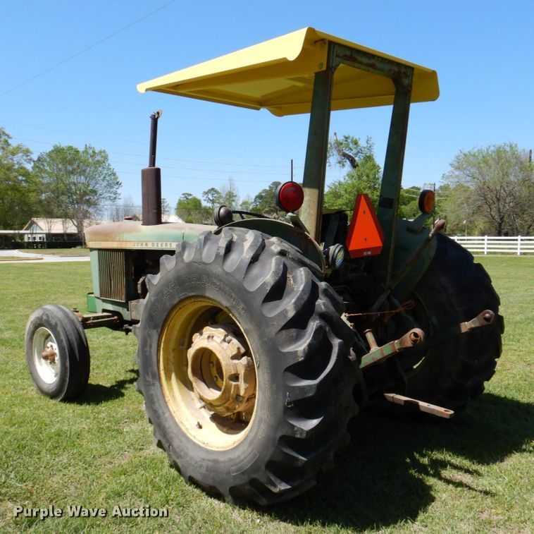 image for item MK9560 1974 John Deere 2030  tractor