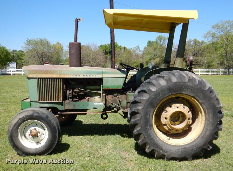 image for item MK9560 1974 John Deere 2030  tractor