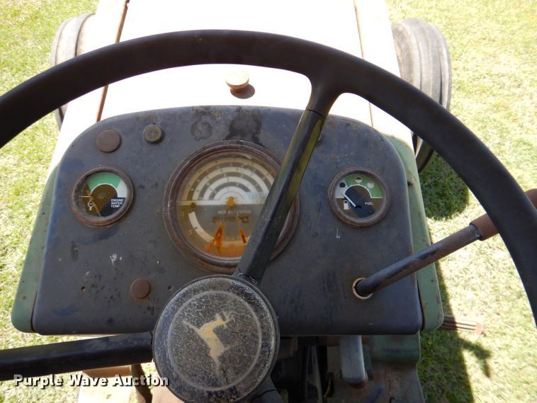 image for item MK9560 1974 John Deere 2030  tractor