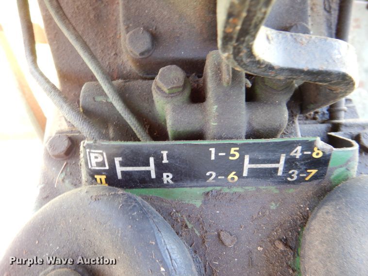 image for item MK9560 1974 John Deere 2030  tractor