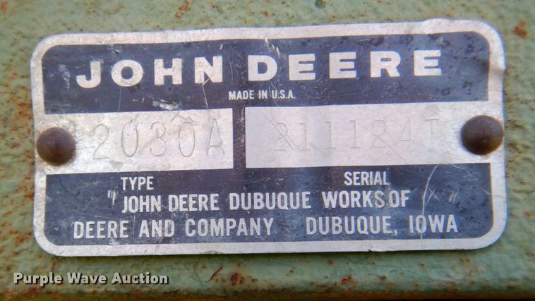 image for item MK9560 1974 John Deere 2030  tractor