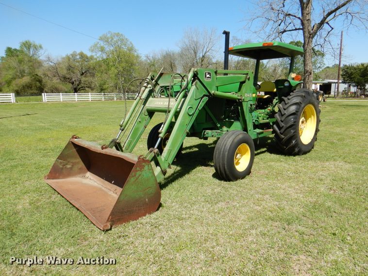 image for item MK9561 1984 John Deere 2350  tractor