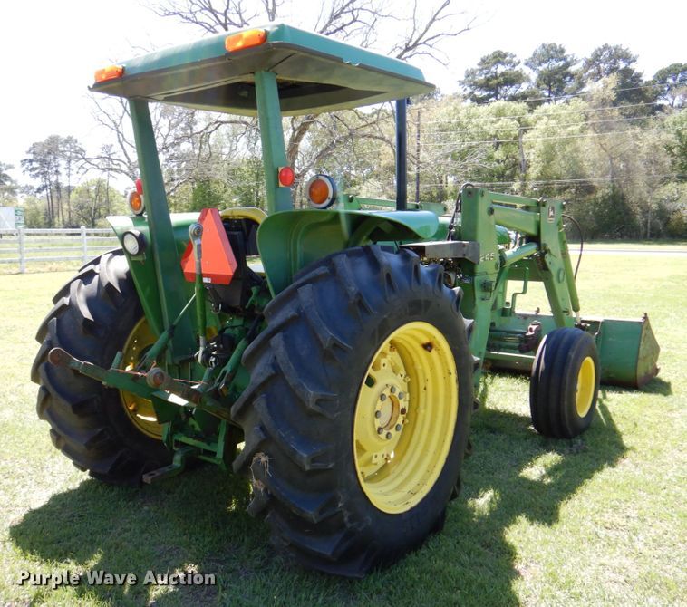 image for item MK9561 1984 John Deere 2350  tractor