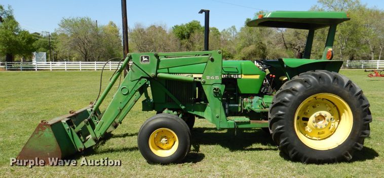 image for item MK9561 1984 John Deere 2350  tractor