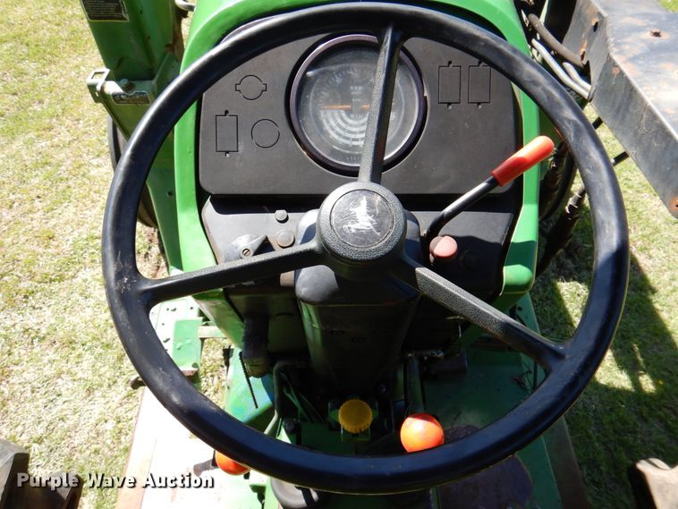 image for item MK9561 1984 John Deere 2350  tractor