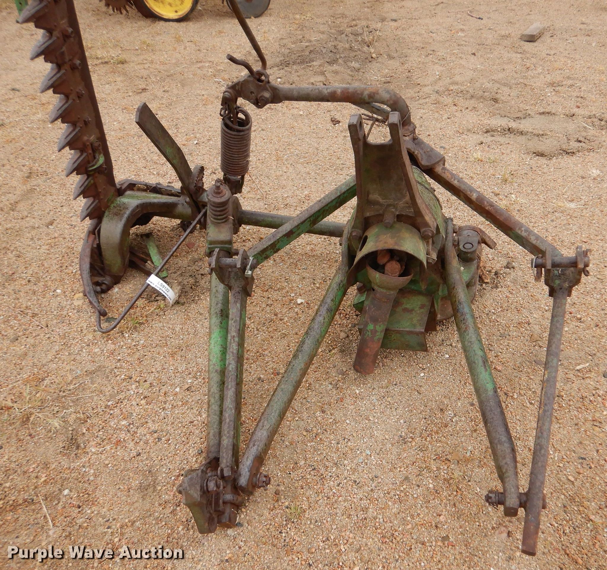 John Deere No. 9 sickle mower in Kinsley, KS Item LS9122 sold