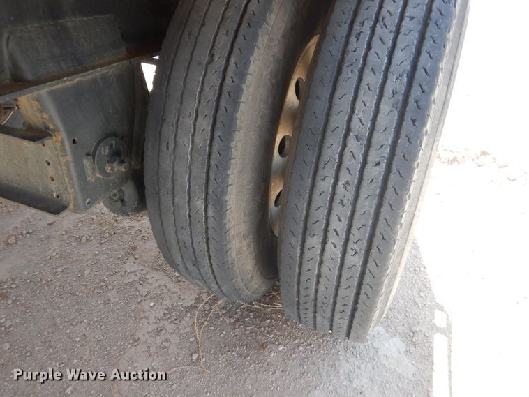 image for item DJ8943 2012 Fontaine HAVSF12WSA  flatbed trailer