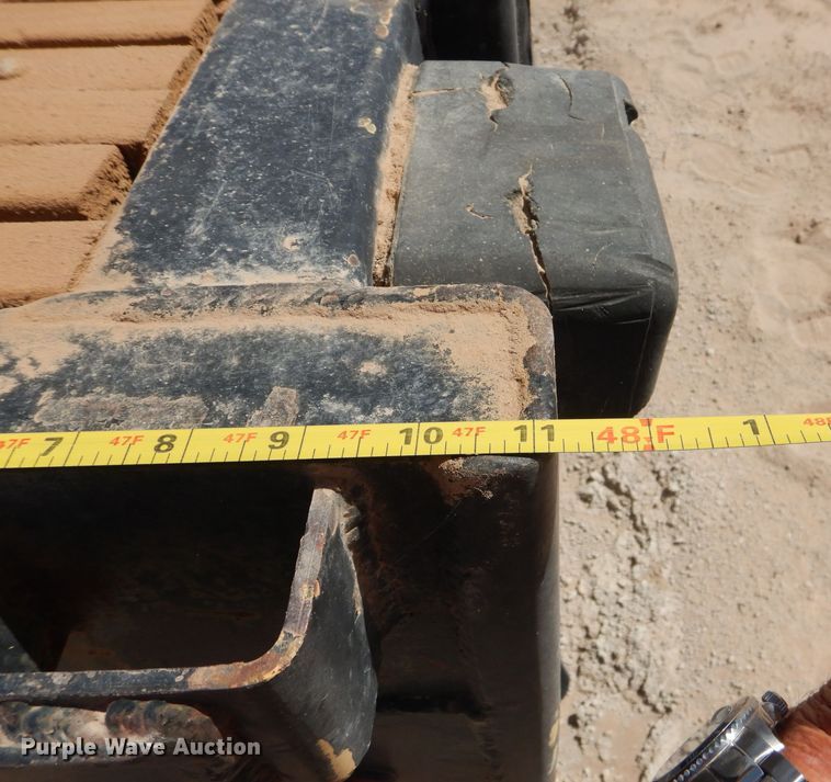 image for item DJ8943 2012 Fontaine HAVSF12WSA  flatbed trailer