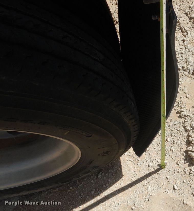 image for item DJ8943 2012 Fontaine HAVSF12WSA  flatbed trailer