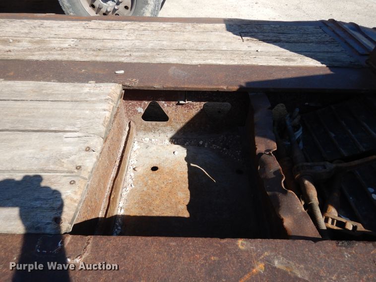 image for item DK0338 2000 Trail King TK110HDG-493  lowboy equipment trailer