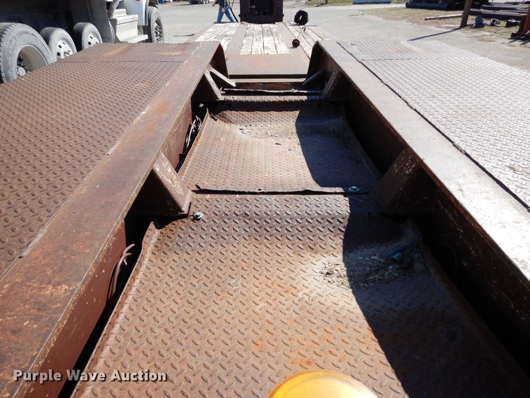 image for item DK0338 2000 Trail King TK110HDG-493  lowboy equipment trailer