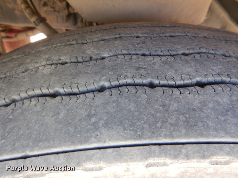 image for item DK3654 2008 Kenworth W900  semi truck