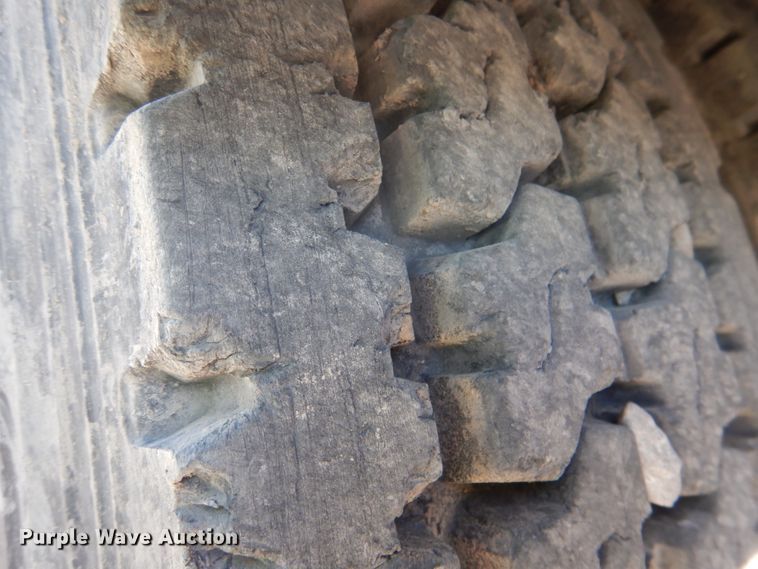 image for item DK3654 2008 Kenworth W900  semi truck