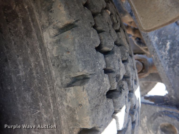 image for item DK3654 2008 Kenworth W900  semi truck