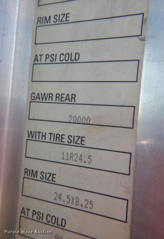 image for item DK3654 2008 Kenworth W900  semi truck