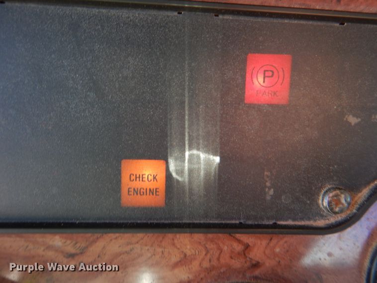 image for item DK3655 2005 Peterbilt 385  semi truck