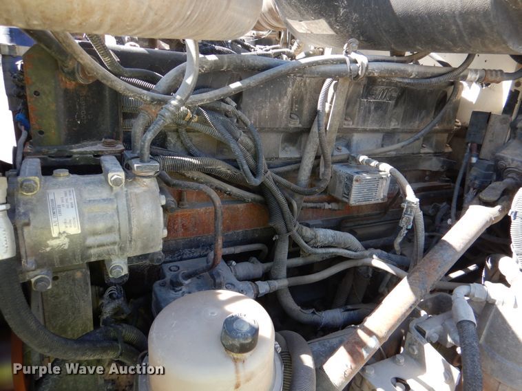 image for item DK3656 2005 Peterbilt 385  semi truck